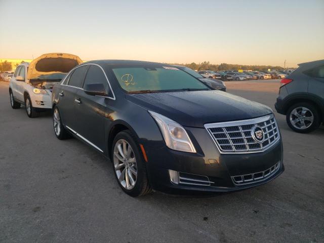 Cadillac Xts luxury (2013)