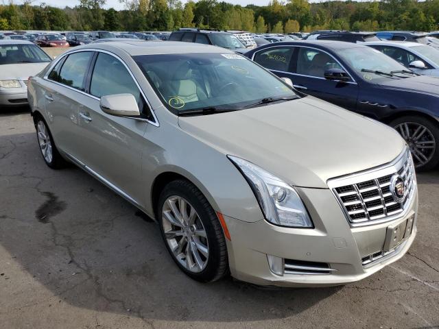 Cadillac Xts luxury (2015)