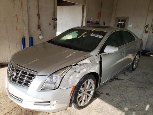 Cadillac Xts luxury (2014)