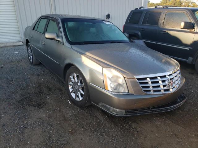 Cadillac Dts luxury (2010)