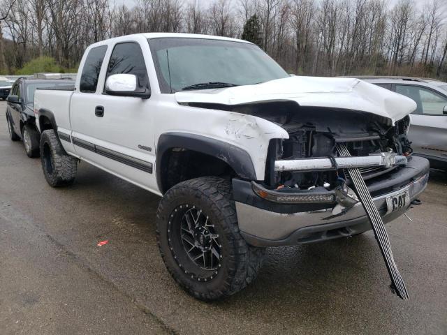 Chevrolet 1500 silve (2000)