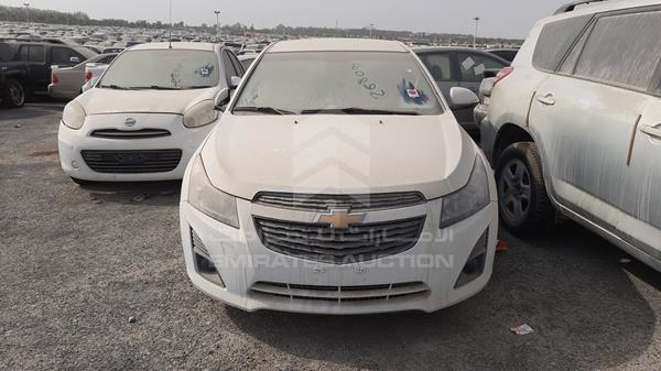 Chevrolet Cruze ls (2015)