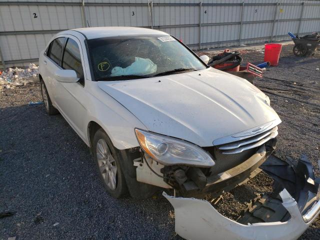 Chrysler 200 lx (2012)