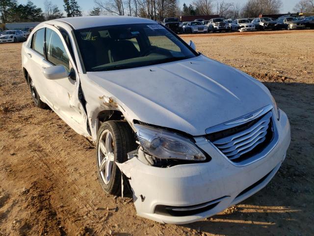 Chrysler 200 tourin (2012)