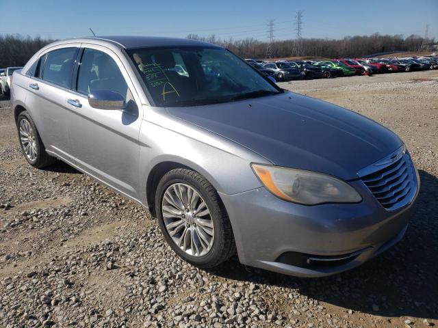 Chrysler 200 limite (2013)