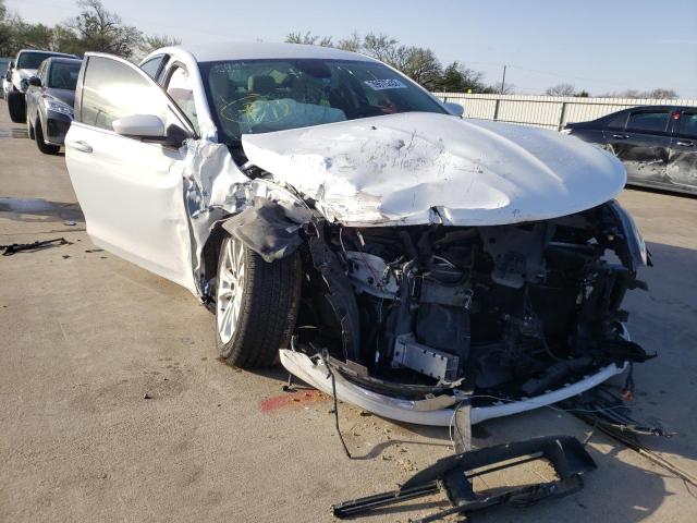 Chrysler 200 limite (2015)