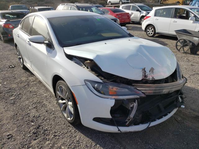 Chrysler 200 s (2015)