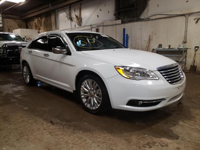 Chrysler 200 limite (2012)