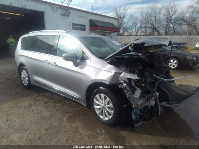 Chrysler Pacifica (2019)