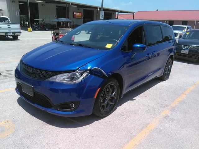 Chrysler Pacifica (2020)