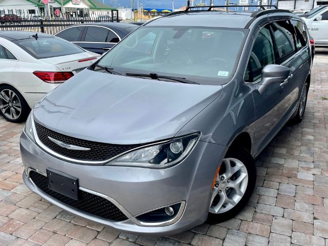Chrysler Pacifica (2017)