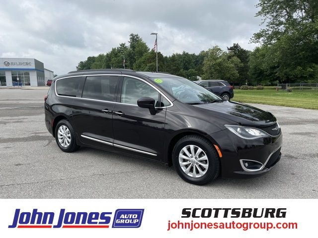 Chrysler Pacifica (2017)