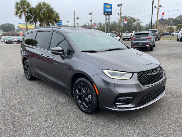 Chrysler Pacifica (2021)