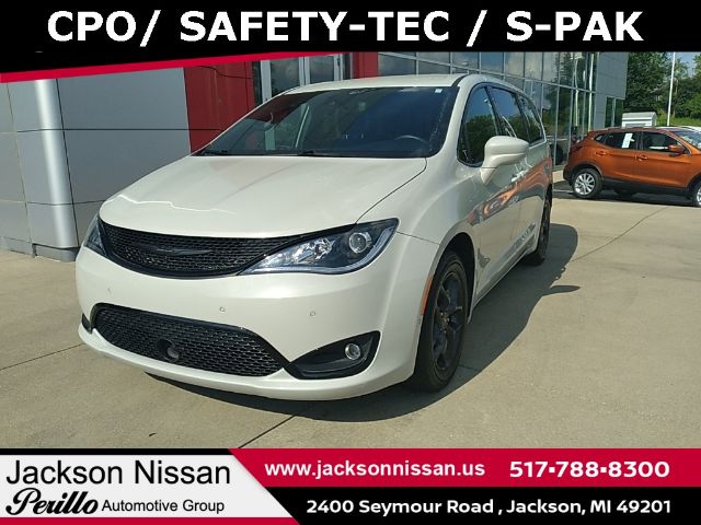 Chrysler Pacifica (2020)
