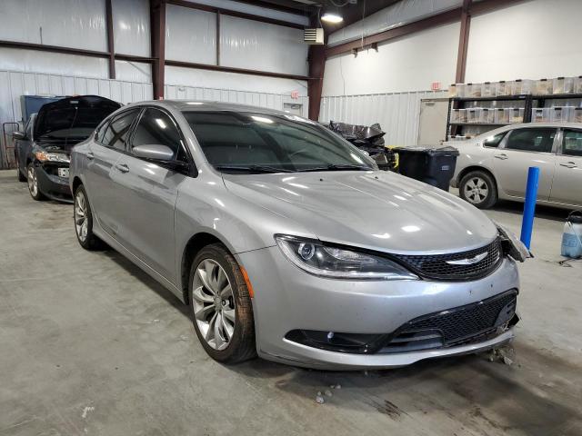 Chrysler 200 s (2015)