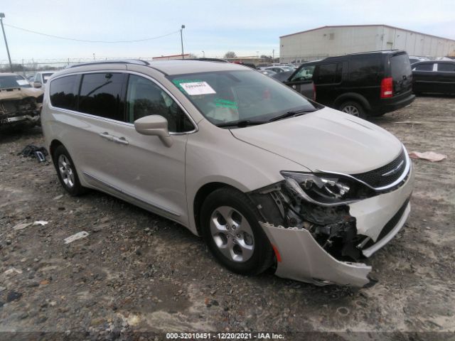 Chrysler Pacifica (2017)