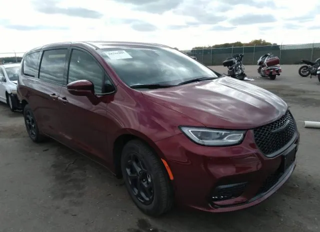 Chrysler Pacifica (2022)