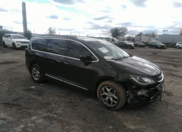 Chrysler Pacifica (2017)