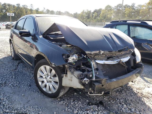 Chrysler 200 lx (2012)
