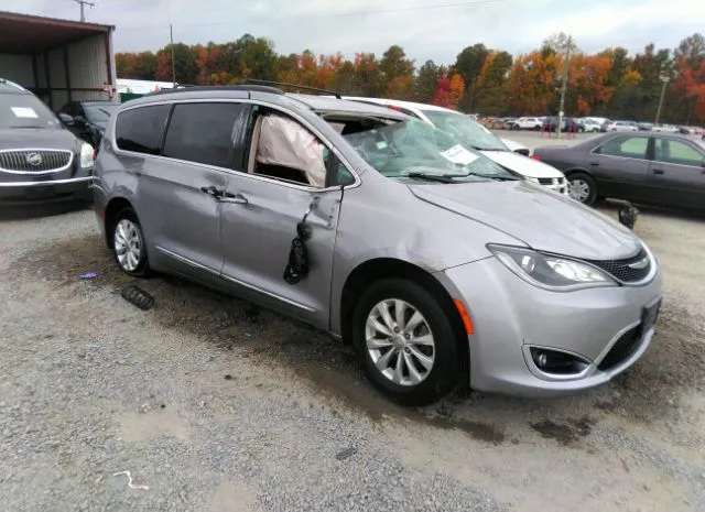 Chrysler Pacifica (2017)
