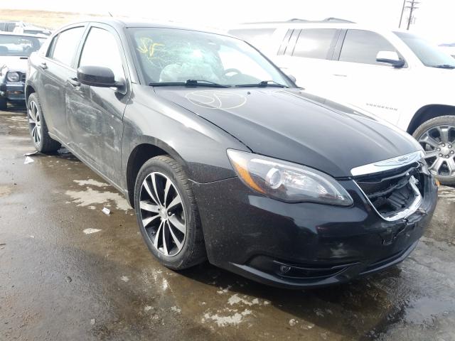 Chrysler 200 tourin (2013)
