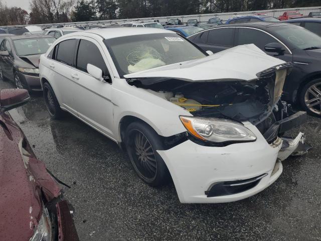 Chrysler 200 lx (2012)