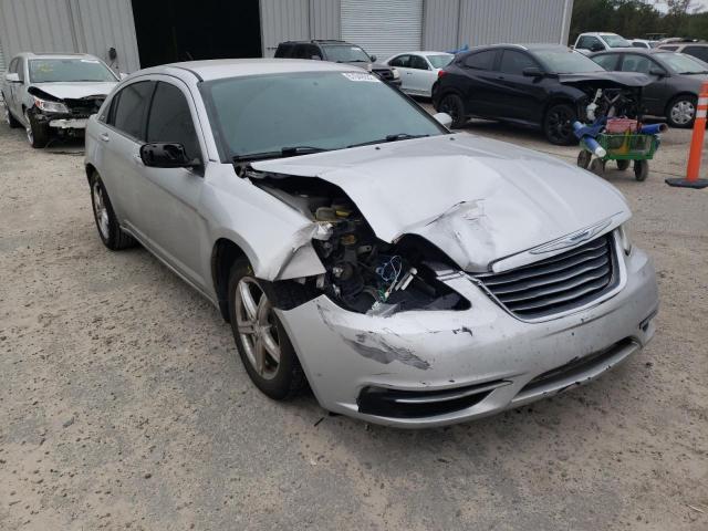 Chrysler 200 lx (2012)