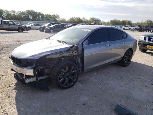 Chrysler 200 s (2015)