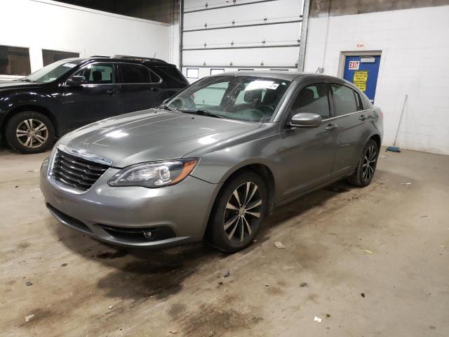 Chrysler 200 s (2012)