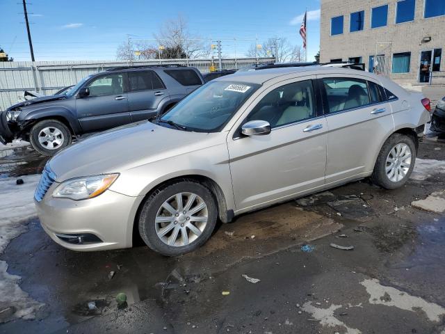 Chrysler 200 limite (2013)