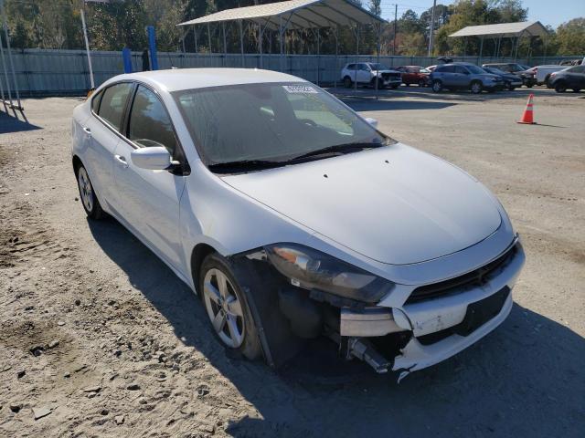 Dodge Dart sxt (2015)