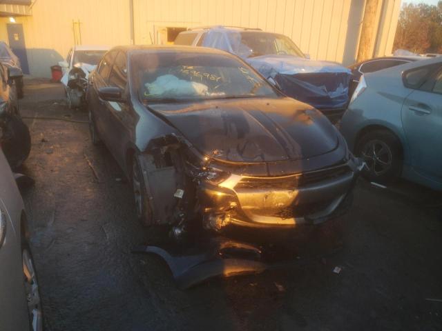 Dodge Dart sxt (2015)