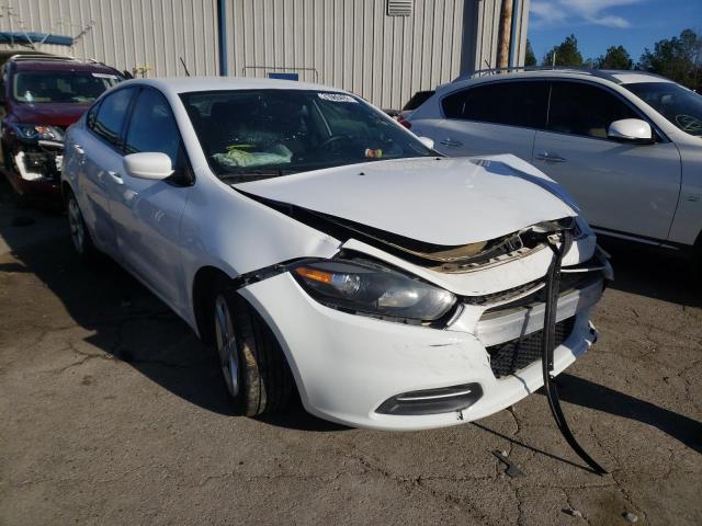 Dodge Dart sxt (2015)