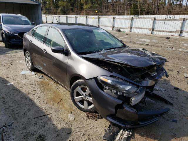 Dodge Dart sxt (2015)