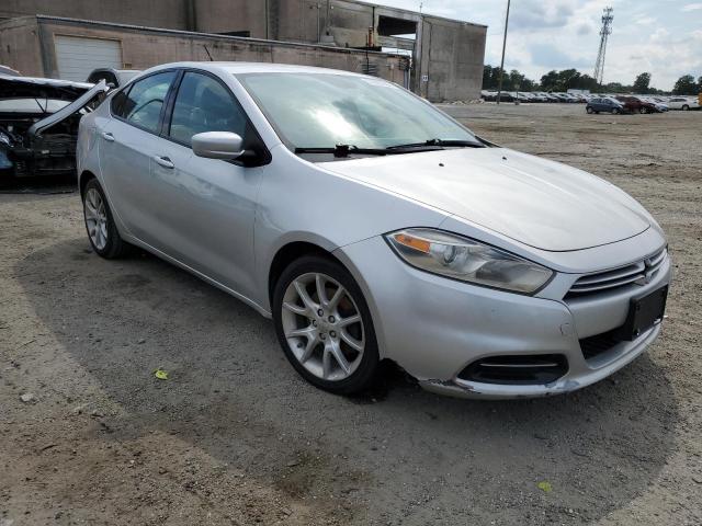 Dodge Dart sxt (2013)
