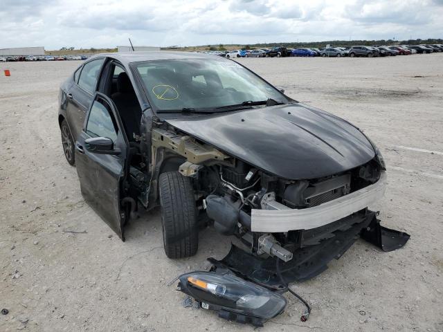 Dodge Dart sxt (2015)