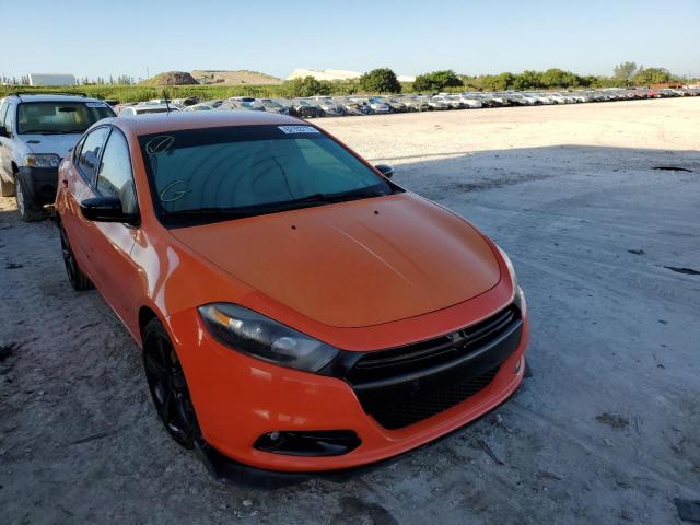 Dodge Dart sxt (2015)