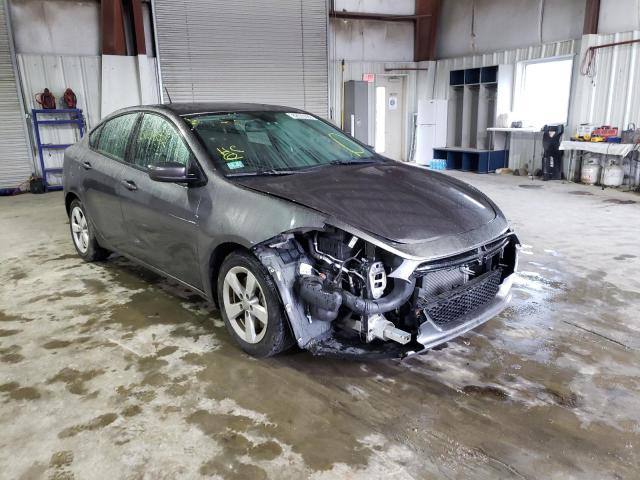 Dodge Dart sxt (2015)