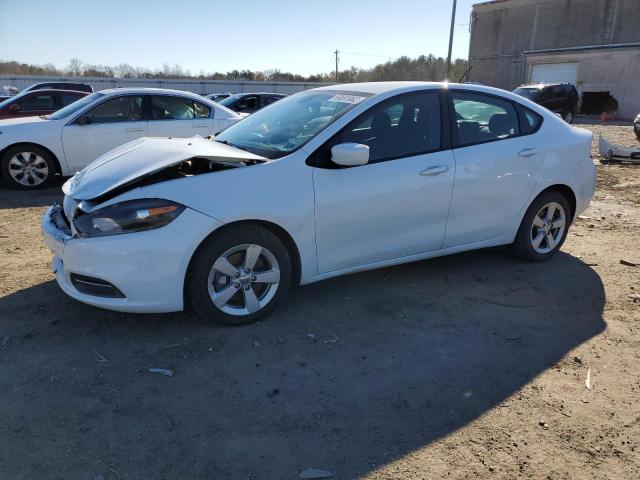 Dodge Dart sxt (2015)