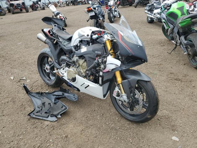 Ducati Panigale v (2021)