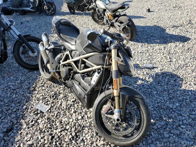 Ducati Streetfigh (2010)
