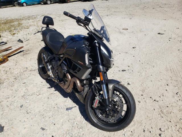 Ducati Diavel (2014)