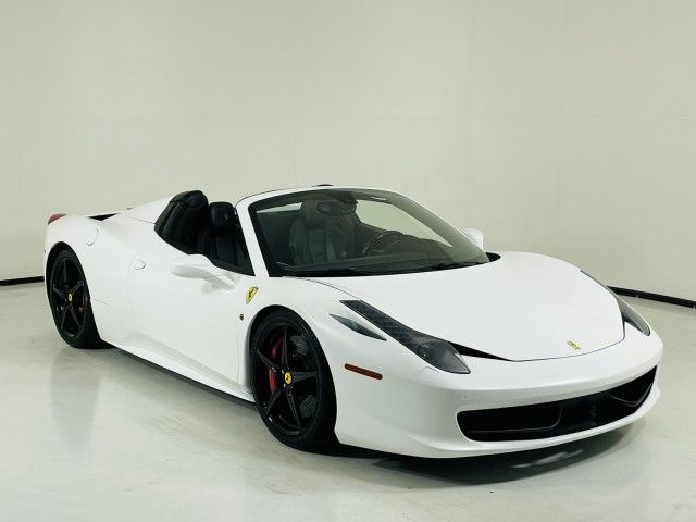 Ferrari 458 italia (2013)