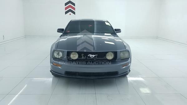 Ford Mustang gt (2006)