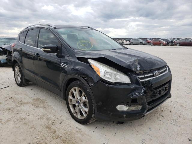 Ford Escape tit (2014)