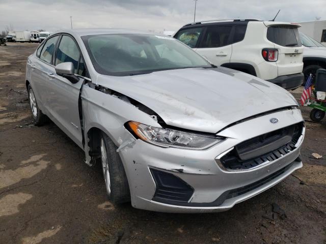 Ford Fusion hybrid (2019)