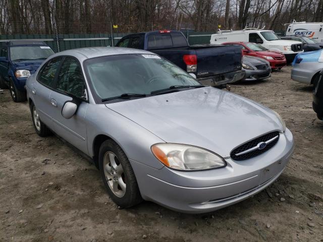 Ford Taurus se (2001)