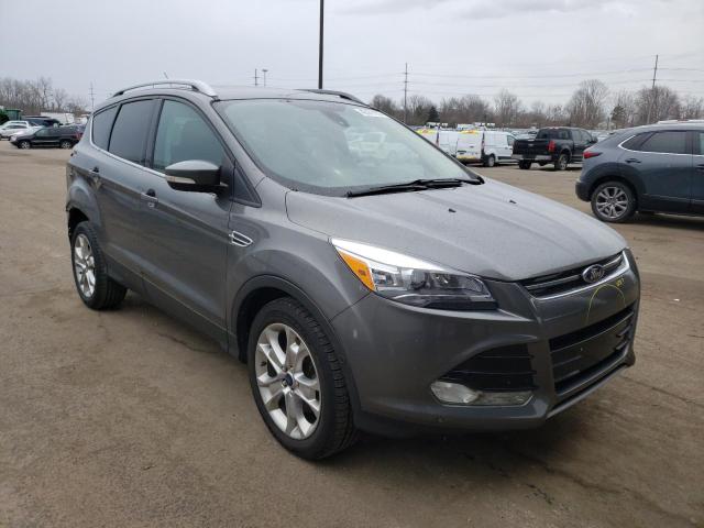Ford Escape tit (2014)