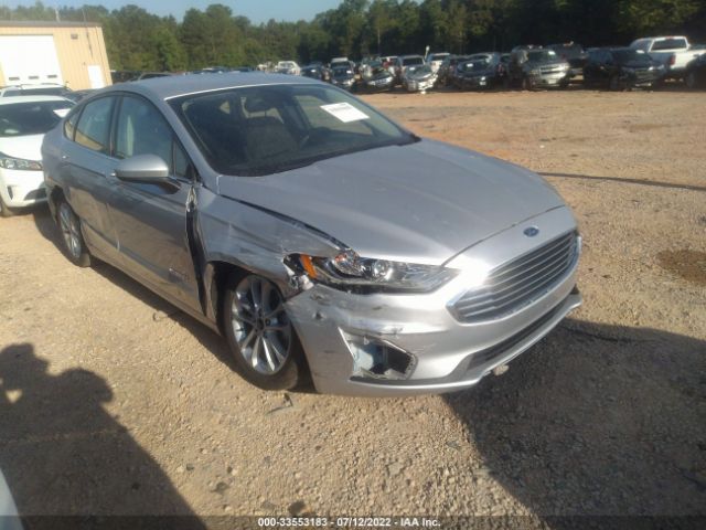 Ford Fusion hybrid (2019)