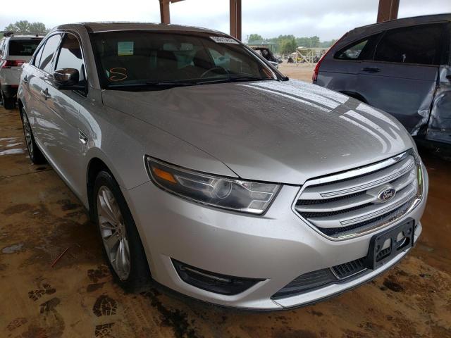 Ford Taurus lim (2015)